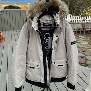 🦁 Calvin Klein Jacket